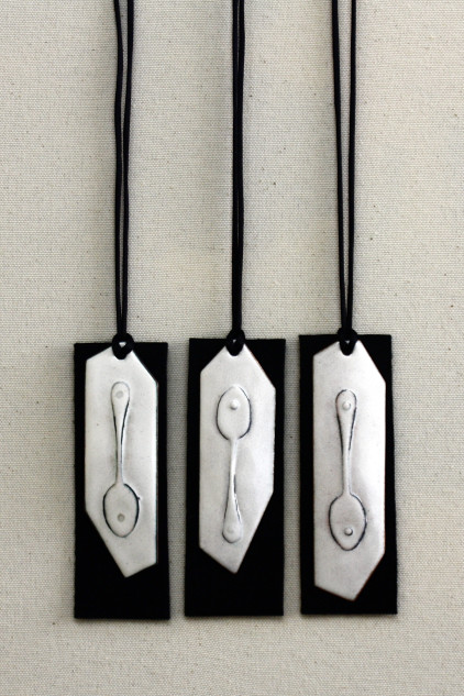 7. Collection Black and white espoon